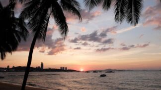 V místních obchodech najdete opravdu všechno – od textilu, přes výrobky z kůže až po sluneční brýle a elektroniku.