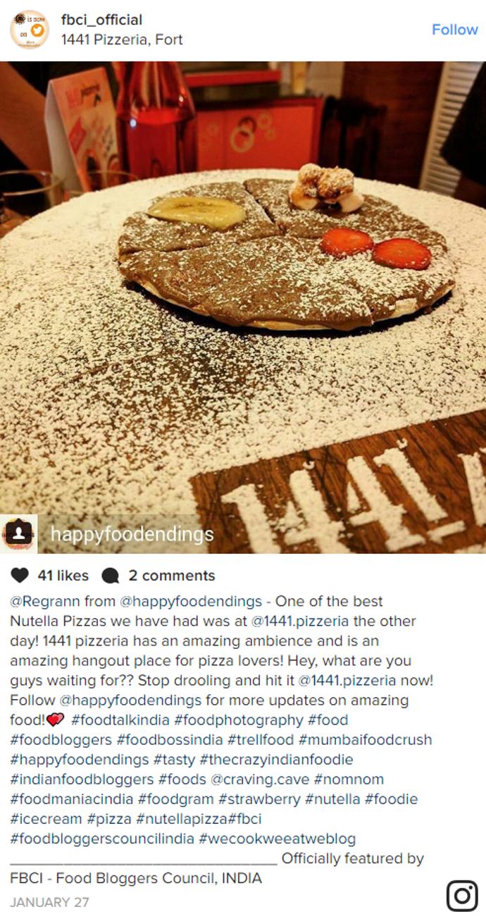 Představa zakousnutí se do této sladké pizzy je nesnesitelná, pokud nemáte po ruce alespoň pikslu Nutelly.