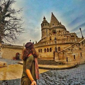 Například je nesmysl volit Paříž vzhledem k tamní měně. Zato takové Mexiko už vypadá daleko reálněji. „Nedělejte si na dovolené starosti o peníze. Nemá smysl jet do Paříže, pokud si ji nemůžete dovolit a užít si ji.“