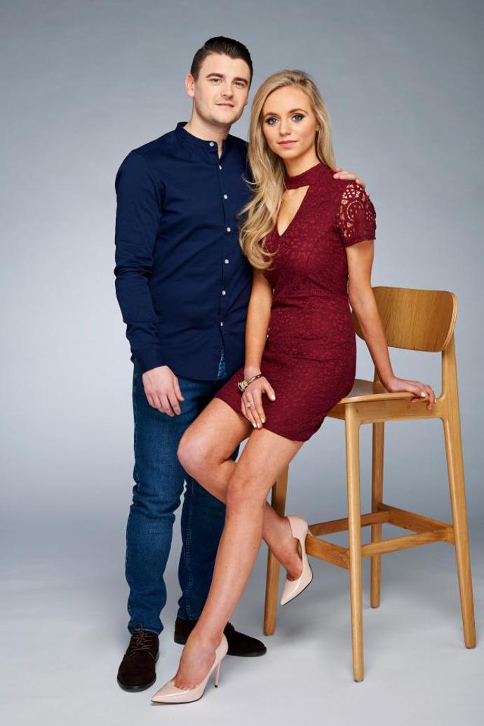 Richard Bishop se ale nevzdal. Rozhodl se milovanou ženu získat zpět. Nepolevil. Teď své vytrvalosti může děkovat.