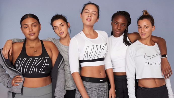 V červenci roku 2016 zveřejnil sportovní gigant Nike fotku plus-size modelky Palomy Elsesser.
