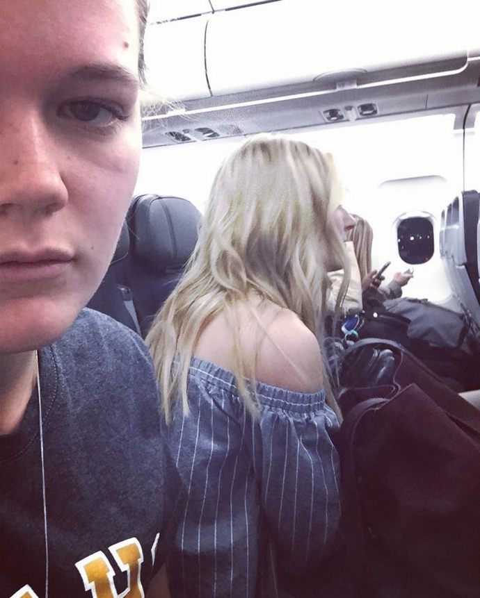 10# Edice V letadle: Když mají prostřední sedadlo a to u uličky a není útěku.