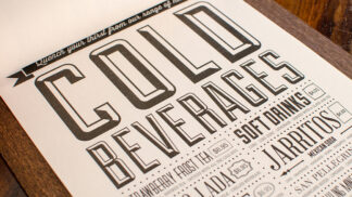 Text přes celou plochu vynikne a navíc je trendy.