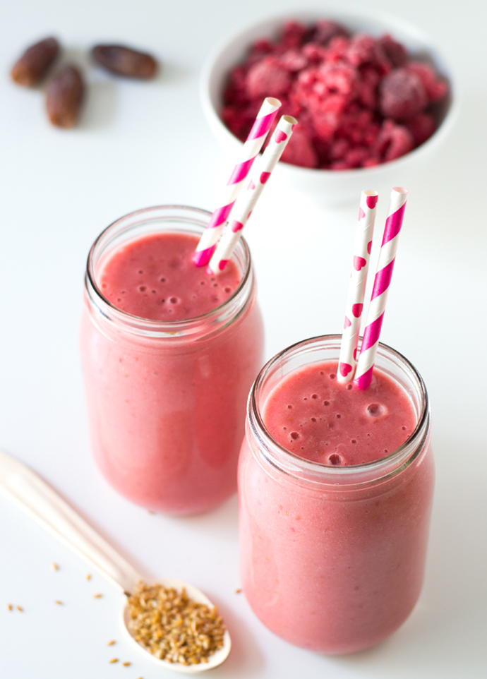 Malinové smoothie pro zářivou pleť.