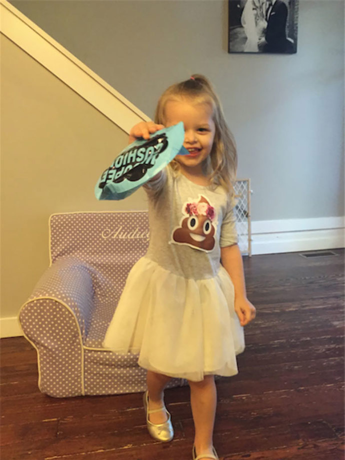 K radosti Audrey domov zdobila hovínka v nejrůznější podobě.