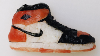 V portfoliu Yujii Hua najdete legendární modely, jako Air Jordans. Nebo klasické Vansky.