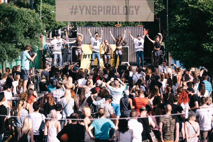 Festival Ynspirology ovládl během víkendu Zličín i svět on-linu