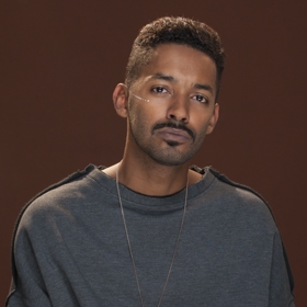 Projekt vznikl ve spolupráci s Beatou Baníkovou, mimo jiné zakladatelkou i majitelkou restaurace SOHO. Na fotce Yemi A. D.