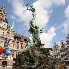 15. Antverpy – 52 % velmi spokojení, 45 % spokojení.