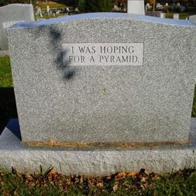 1. „Doufal jsem v pyramidu.“