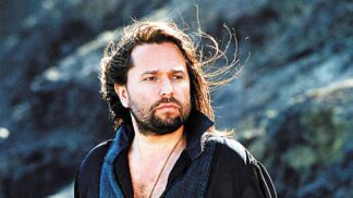 Film Andělská tvář obrazně zlomil Pomejemu vaz.