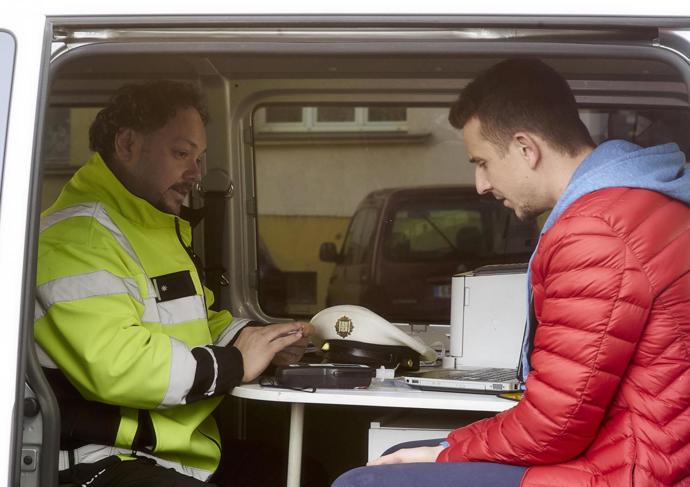 Policistu příliš Matějovy výmluvy nezajímaly.