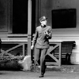 Železničáře Hrmu skvěle ztvárnil mladičký Václav Neckář