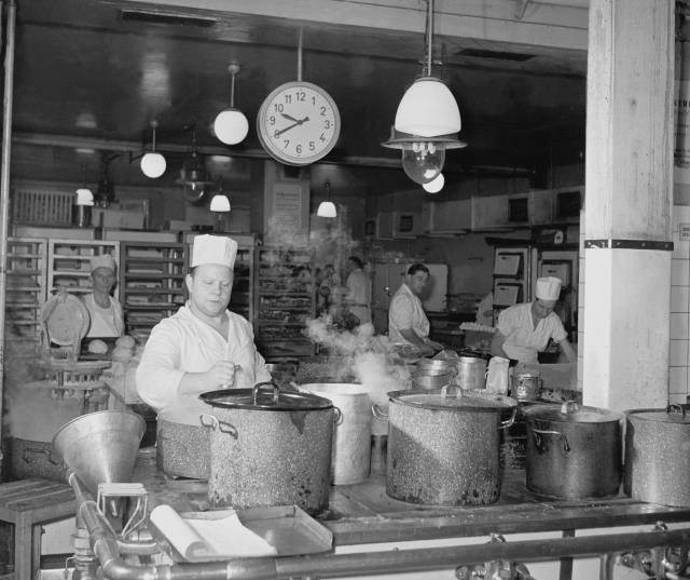 Do jídelen chodili především dělníci