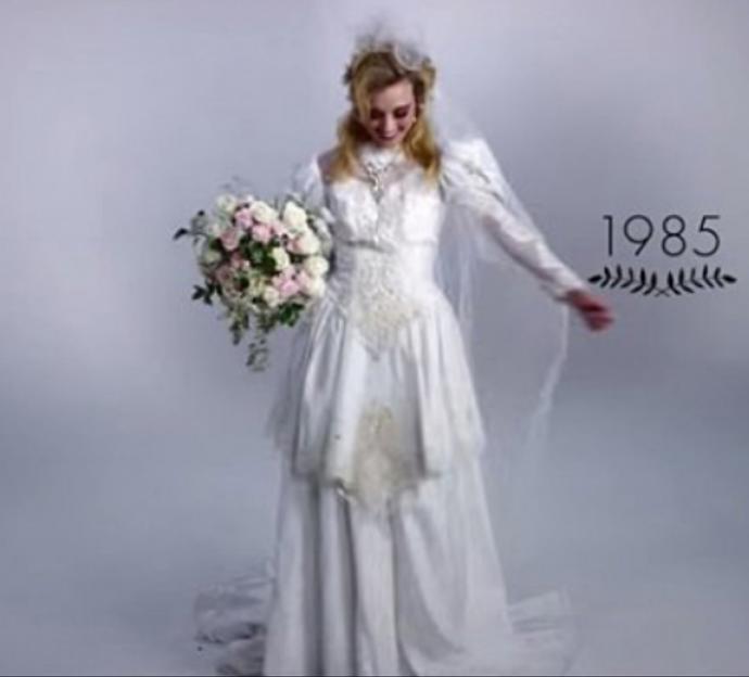 Svatební šaty roku z 1985