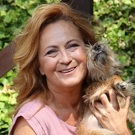 Simona je velkou milovnicí zvířat