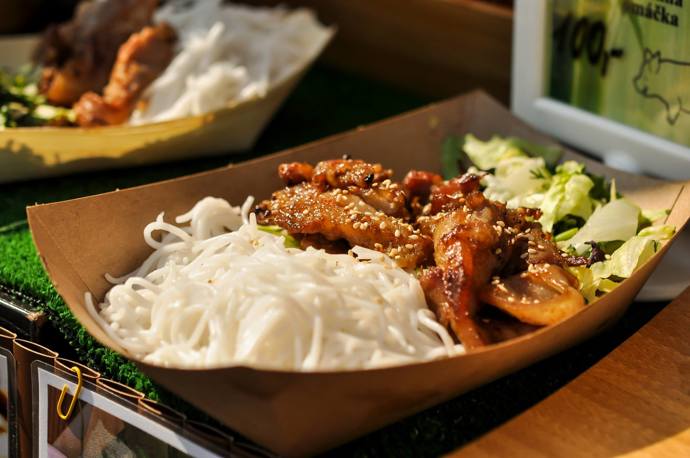 Celý den bude provoněn vůní koriandru, zázvoru, chilli, galangy nebo kari