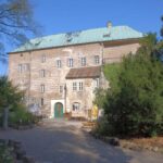 Hrad Houska nepatří mezi největší ani nejkrásnější hrady.