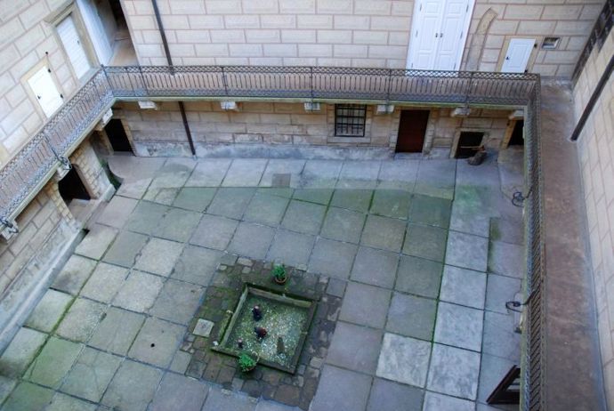 Hrad Houska patří k nejzáhadnějším českým hradům a odpovědi na některé otázky zůstanou asi ještě dlouho nezodpovězené.