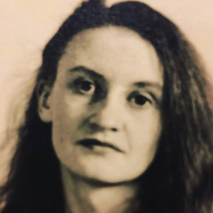 V červnu 2019 se zúčastnila demonstrací Milion chvilek pro demokracii v Praze proti Babišově vládě.