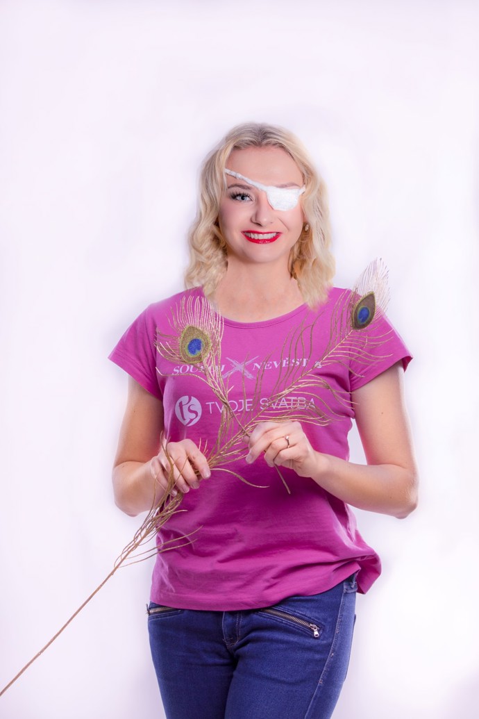 Soutěžící Koleta D., nevěsta č. 1.