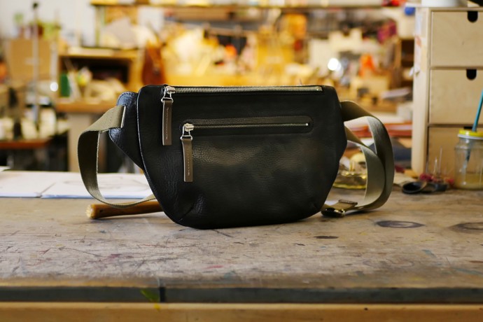 Ledvinka z kvalitní kůže