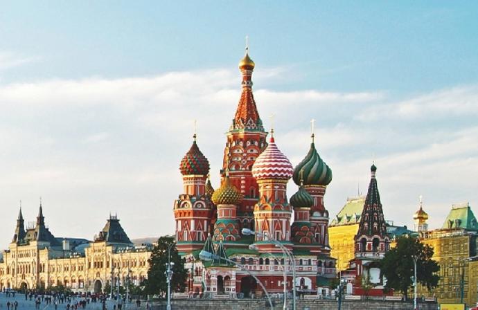 Moskva je krásně barevná, ale také špinavá.