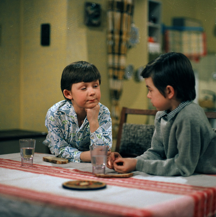 Upír ve věžáku z roku 1979.