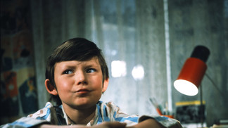 V televizním filmu Upír ve věžáku z roku 1979.