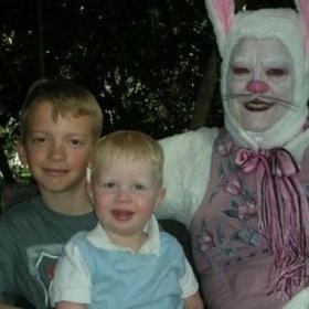 Je libo fotku s velikonočním sériovým vrahem?