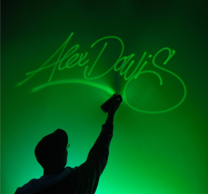 Podpis Alexe Dowise.