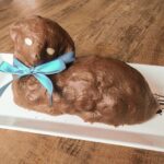 Beránek politý čokoládou je dokonalým velikonočním pečivem.