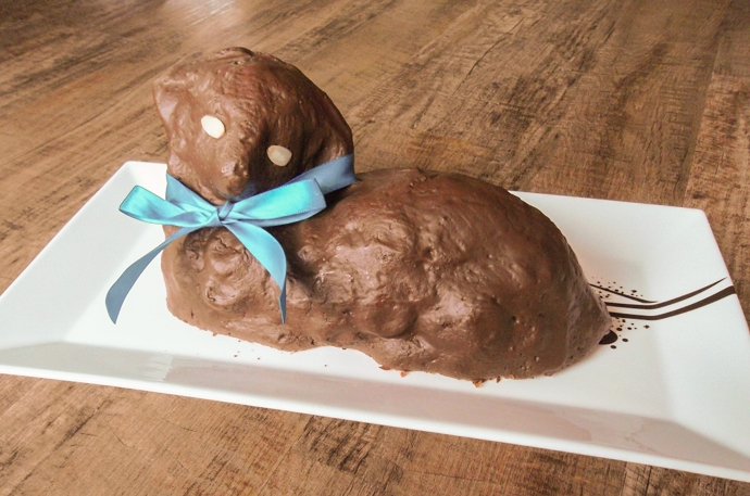 Beránek politý čokoládou je dokonalým velikonočním pečivem.