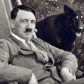 S milovanou fenkou německého ovčáka Blondi.