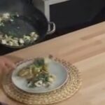 Tymiánové brambůrky Jirka vaří, protože má tymián. Kdyby měl majoránku, udělá majoránkové