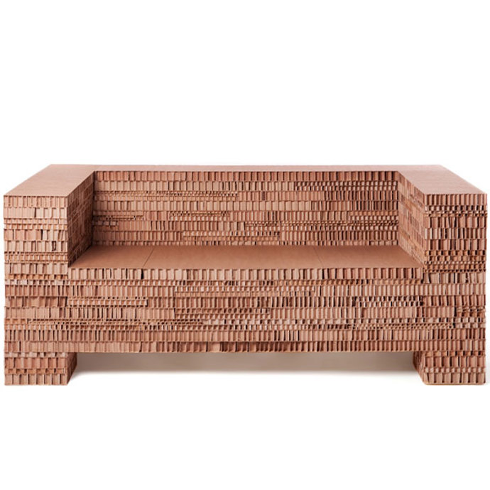 Tato sedačka je opravdu z papíru