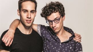 Honza Cina a Petr Vančura provedou celým festivalem.