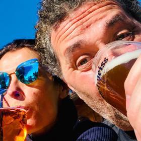 Martin si rád pochutná na dobrém vínečku