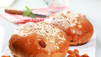 Nechcete, aby vám mazanec ztvrdl, raději připravte dva menší.