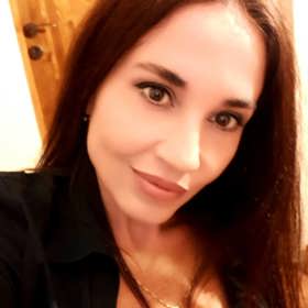 Že je téhle herečce 51 let?