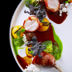 Perlička je klasickou jarní drůbeží.