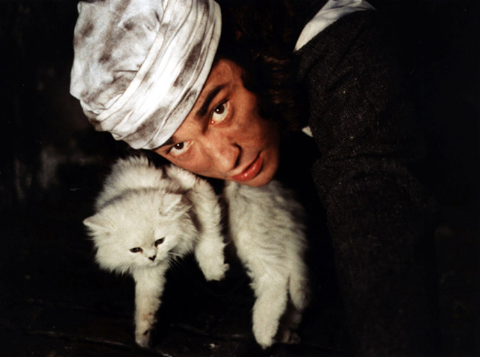 Saša Rašilov jako princ Petr v pohádce z roku 1996 Kouzelný měšec.