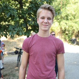 Zdeněk Piškula zazářil v pohádce Tři bratři po bohu Tomáše Kluse a Vojty Dyka.