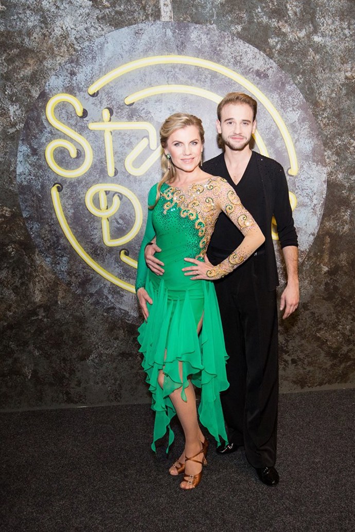 Leona se zúčastnila také taneční soutěže StarDance.