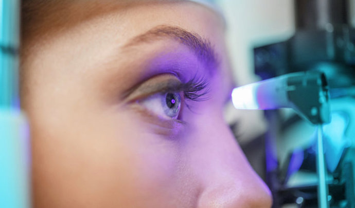 Pokud máte problémy se zrakem, zjistěte, zda vám nemůže pomoci laserová operace.