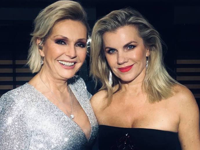 Leona Machálková s kolegyní Helenou Vondráčkovou.