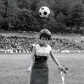 Jiřina na karlovarském filmovém festivalu v roce 1966