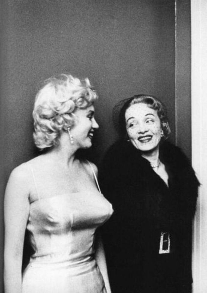 S Marlene Dietrich 1955