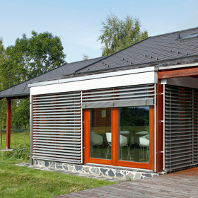 Stínění a žaluzie nejsou jen pěkným designovým doplňkem