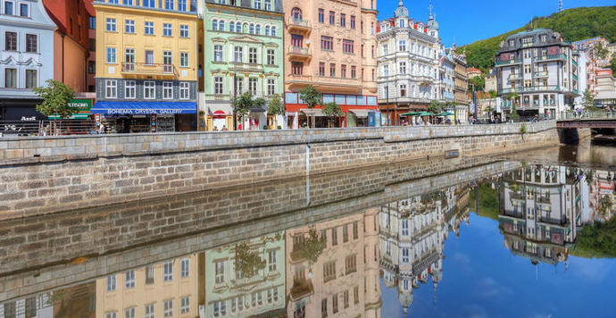 Nábřeží Karlových Varů